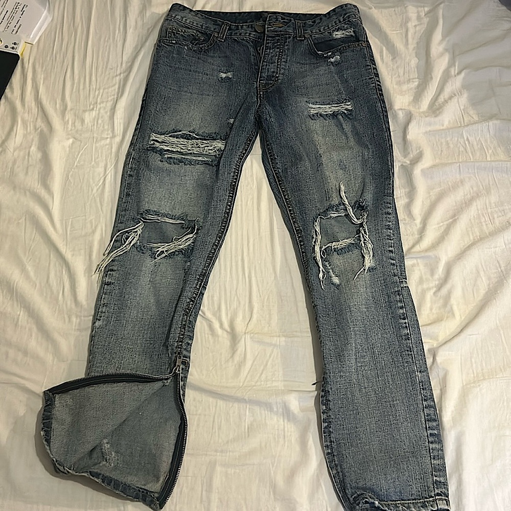 ripped jeans 👖 from forever 21. worn a like 2 times.